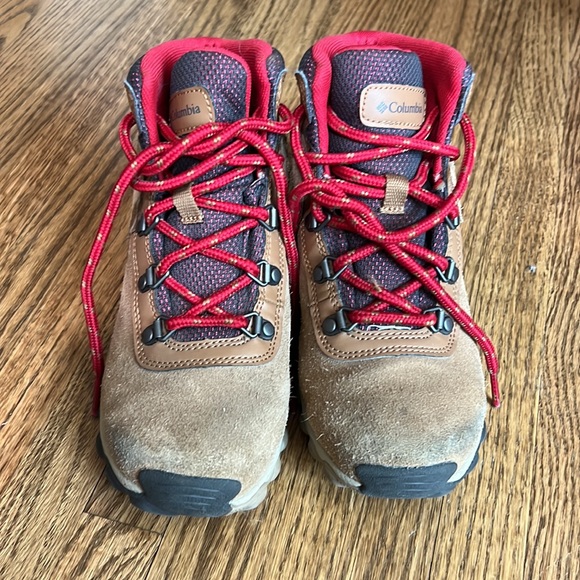 Columbia Kids Hiking Boots size 2 - Picture 3 of 7